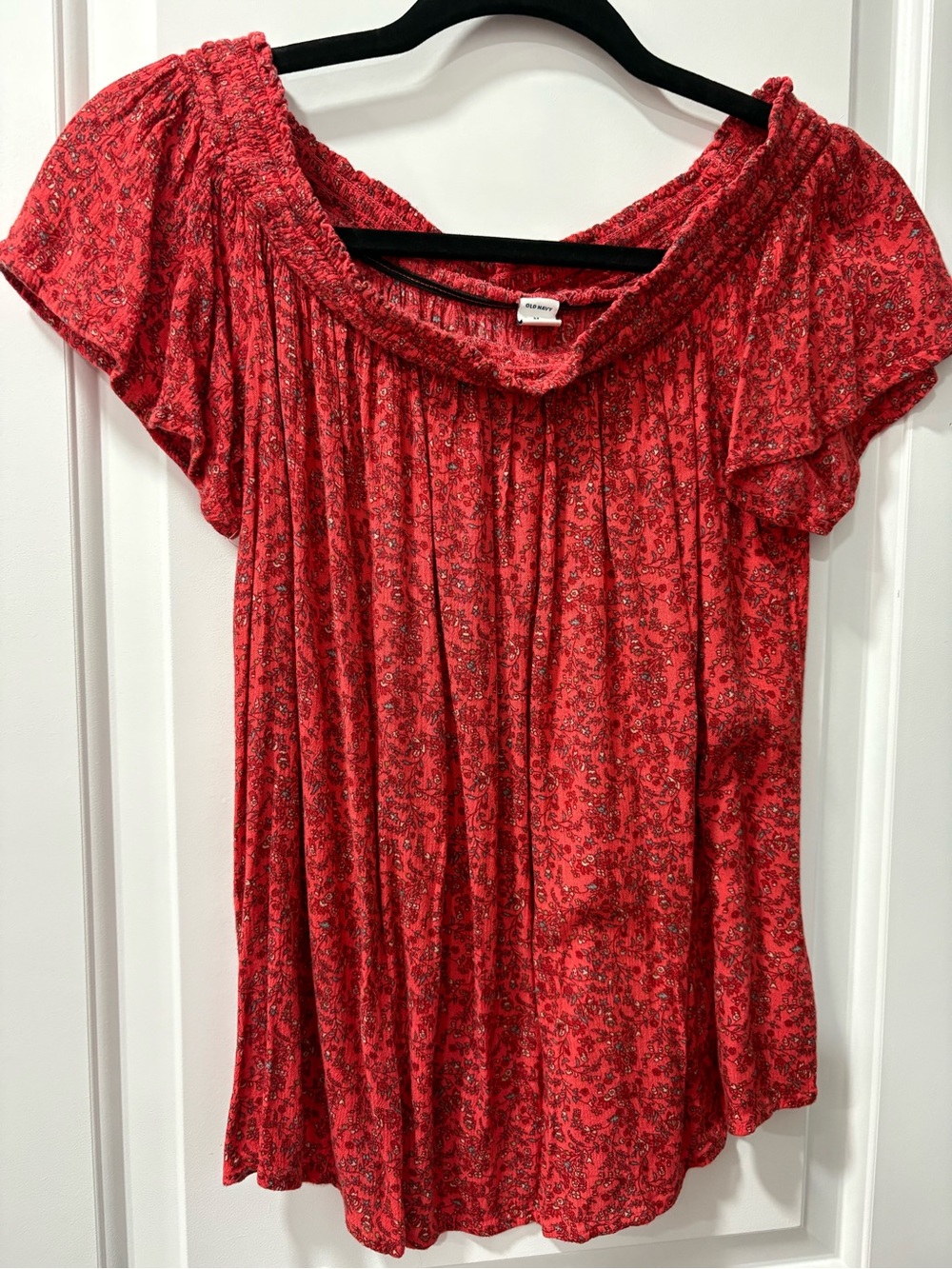 Old Navy Red Floral Off-Shoulder Blouse